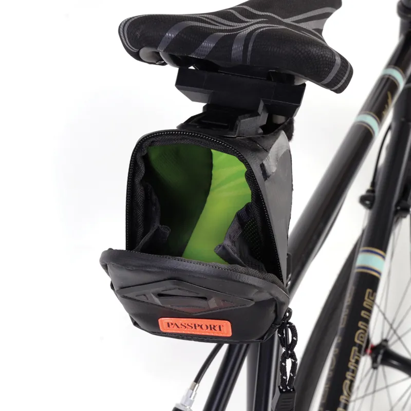 Passport Priority QR Seat Pack - Black-4