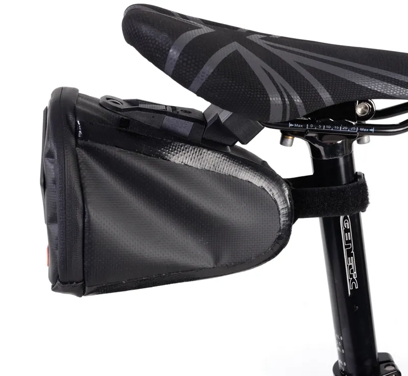 Passport Priority QR Seat Pack - Black-2