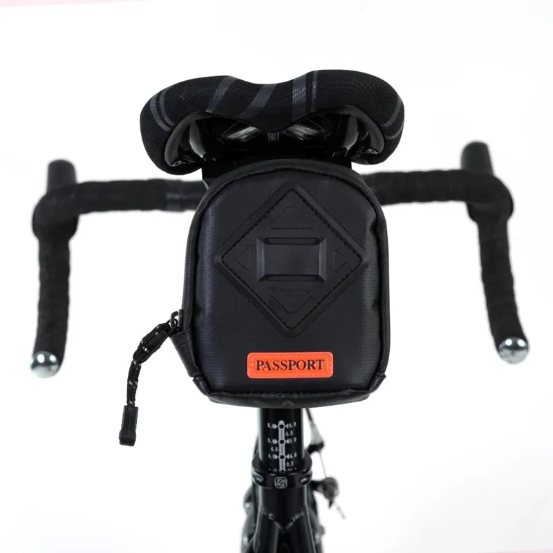 Passport Priority QR Seat Pack - Black-6