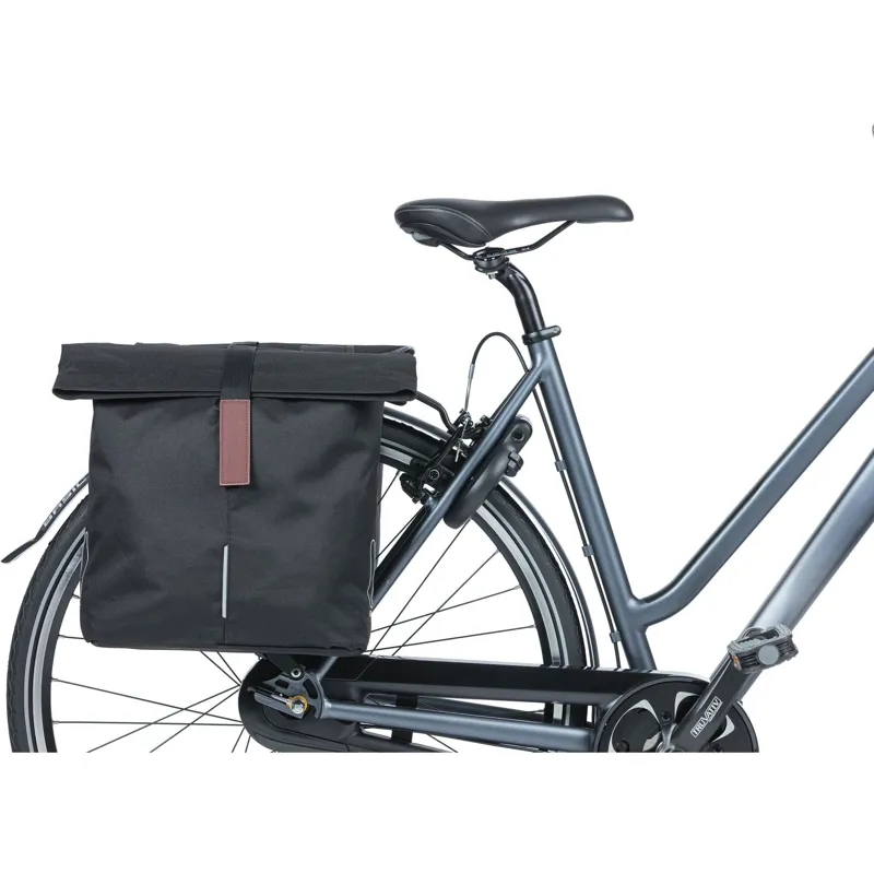 Basil City Double Pannier Bags - 28- 32 Litre - Black-5