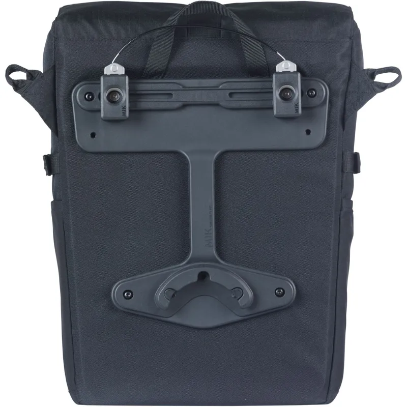 Basil Move Commuter Pannier Bag - 15 Litre - Black-2