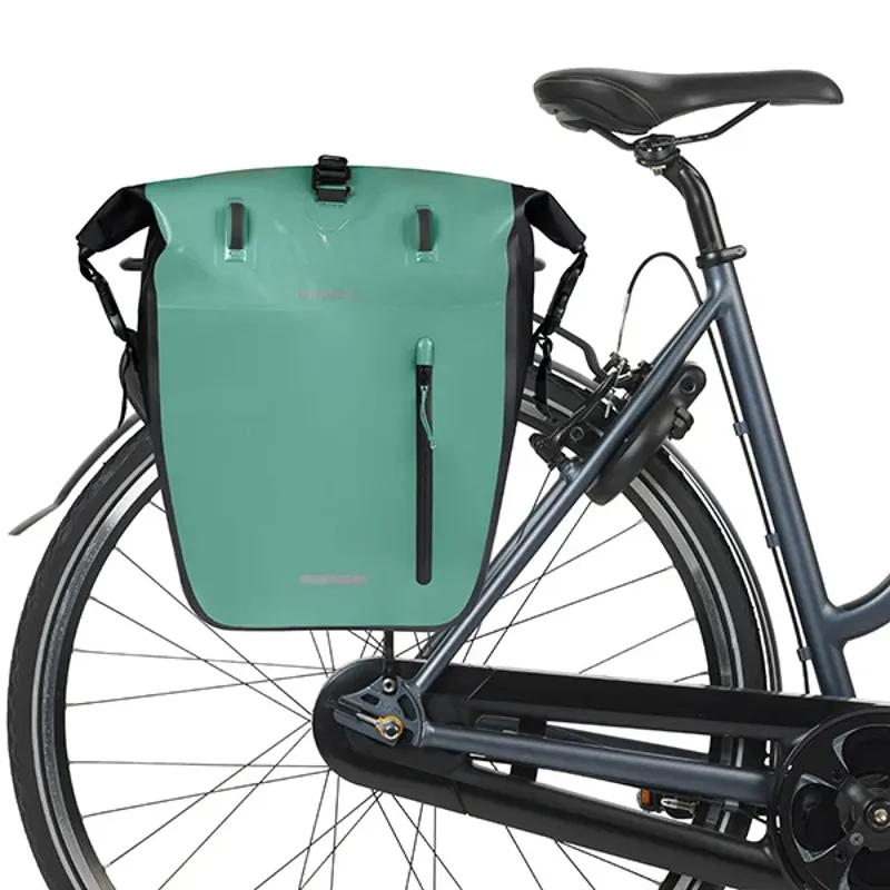 Basil Rivo Single Pannier Bag with MIK Hooks - 25-31 litres - Silvergreen/Black-4