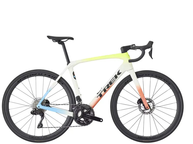 Trek Domane SL 6 2026 Carbon Endurance Road Bike - Era White