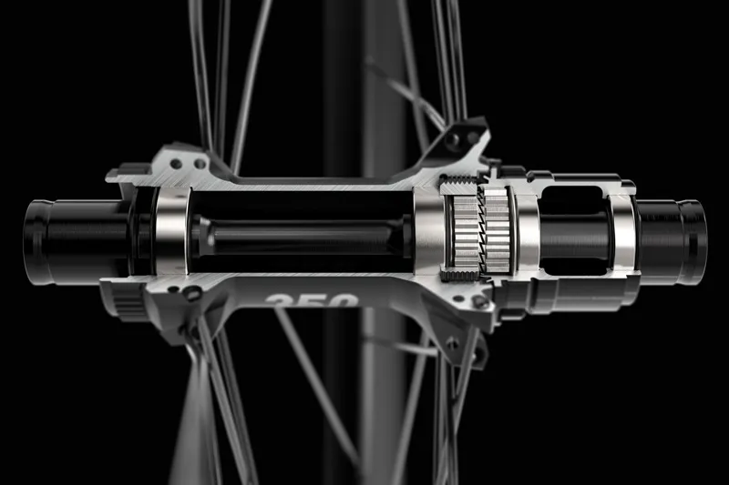 Dt Swiss 350 Straight Pull Centre Lock 142 x 12mm 24H Shimano Road Hub-2
