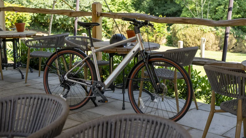 Estarli E28.9 9 Speed Crossbar 2026 Electric Hybrid Bike - UFO-2