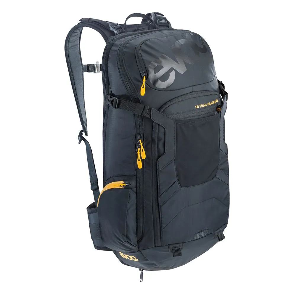 uPRISE Bikes Evoc FR Trail Blackline Protector 20 Litre Back Pack - Black | Price match, 365 day return s, 18-Month Warranty, Finance Available & Free UK Delivery