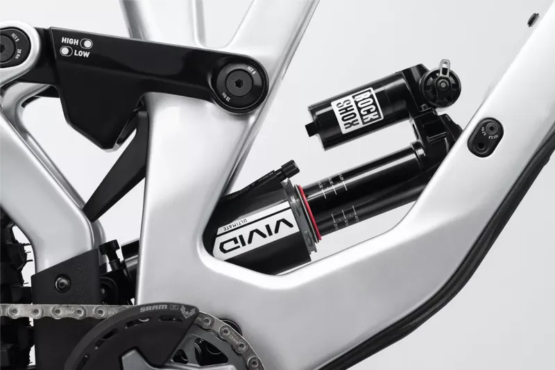 Ghost Poacha Full Party 2026 Carbon Full Suspension MTB - Grey Silver-2