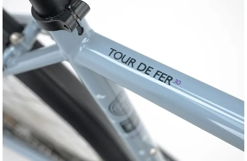 Genesis Tour De Fer 30 2025 Flat Bar Touring Bike - Keith Flint-2