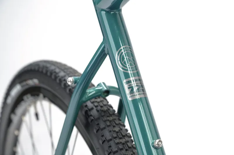 Genesis Croix De Fer 40 2025 Gravel Road Bike - Sterling Gloss-4