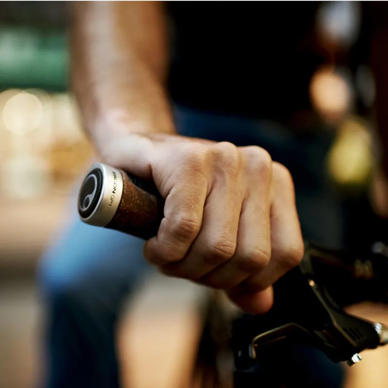 Ergon GP1 Biokork Comfort Grips-2