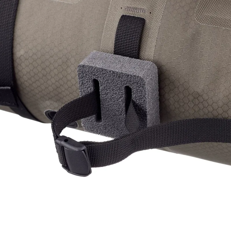Ortlieb Handlebar-Pack - 15 Litre - Dark Sand-5