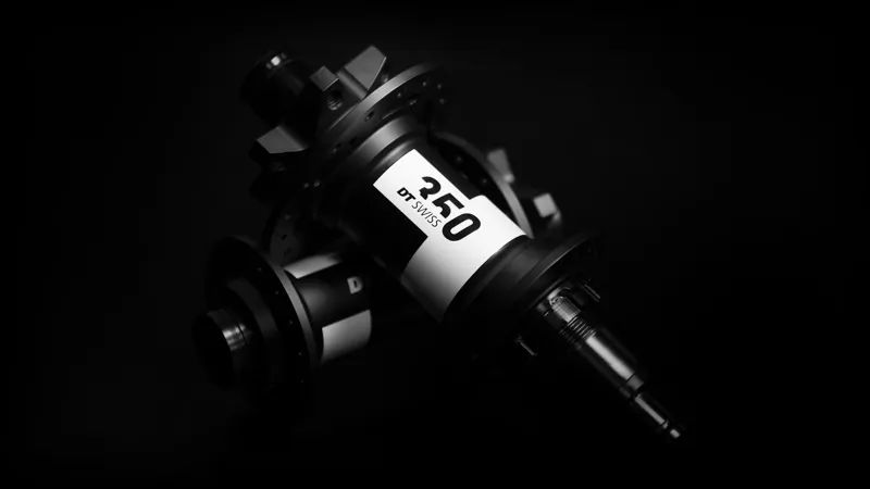 Dt Swiss 350 Classic 6 Bolt 142 x 12mm 28H Shimano HG Rear MTB Hub-1