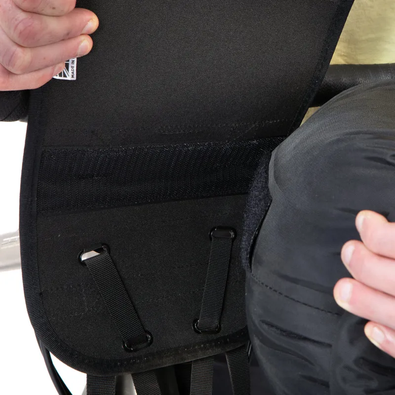 Restrap Holster Plus Handlebar Bag - 18 Litre - Black-8
