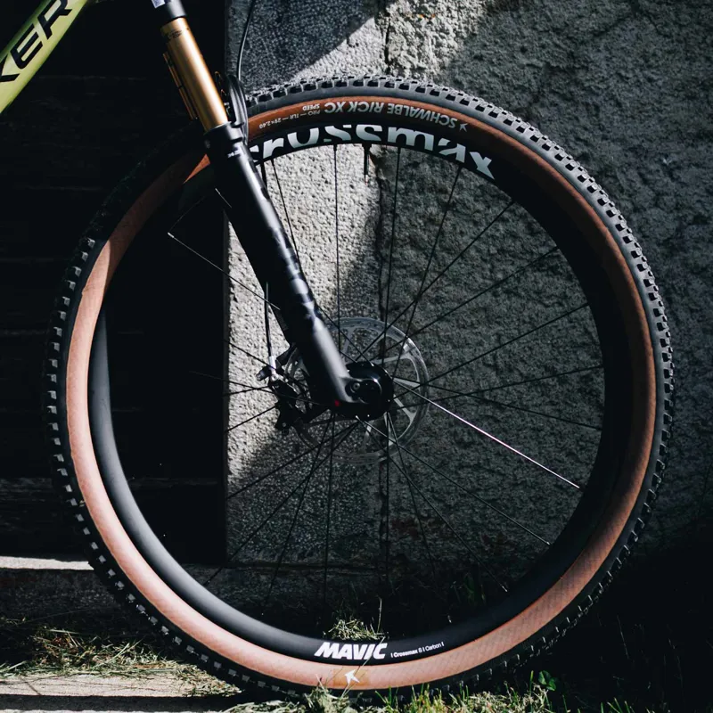 Mavic Crossmax S Carbon 29 Centre Lock Disc Boost MTB Front Wheel-2