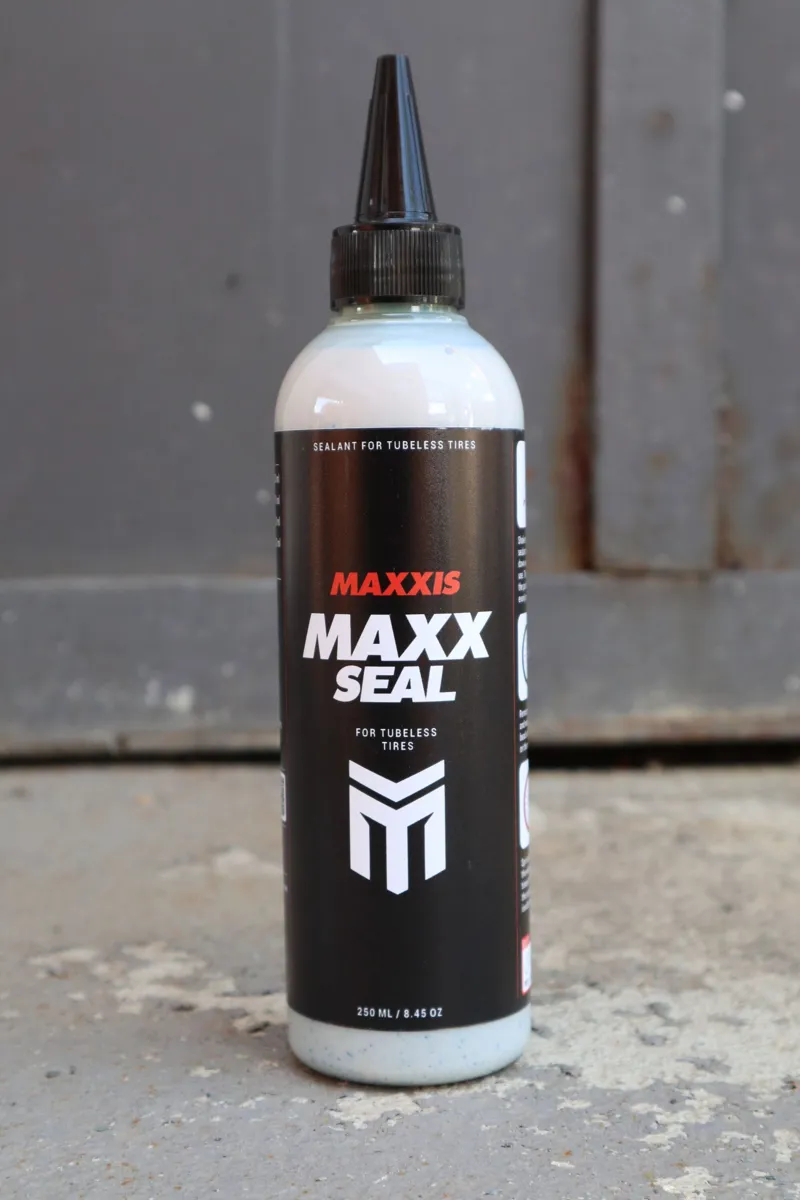 Maxxis Maxx Seal Tubeless Sealant - 250ml-1