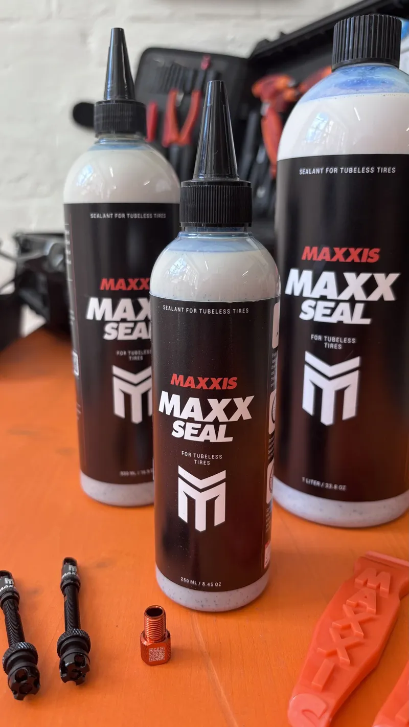 Maxxis Maxx Seal Tubeless Sealant - 250ml-2