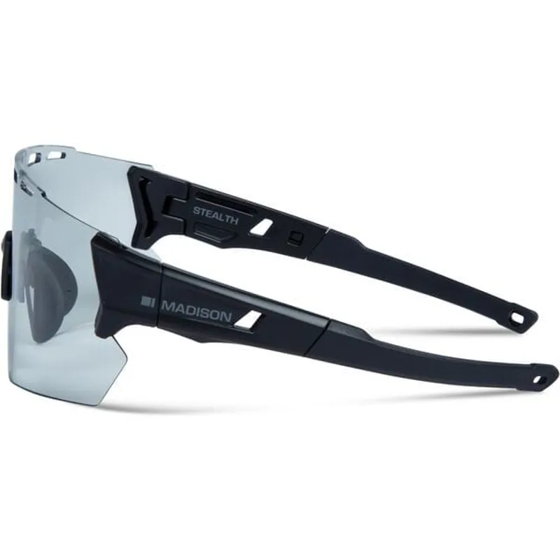 Madison Stealth Sunglasses - Matt Black - Photochromic Lens-1