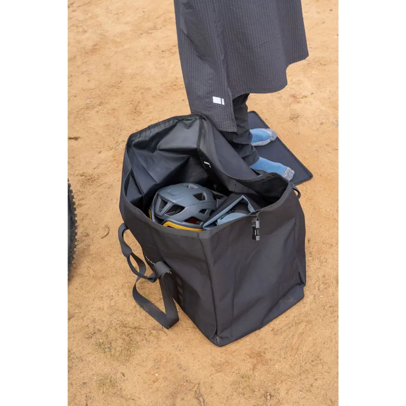 Madison Dirty Secret Kit Bag - 60 Litre - Black-3