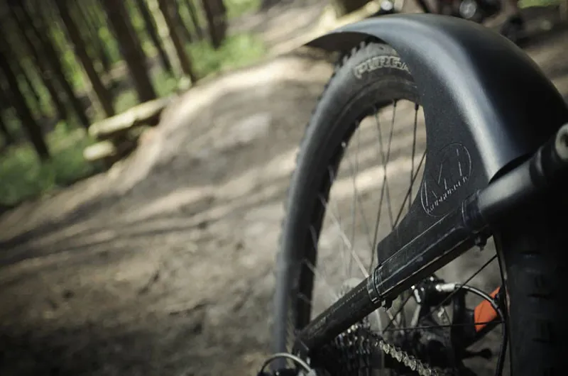 Mudhugger Small Rear Hugger Rear Mudguard - Black-3