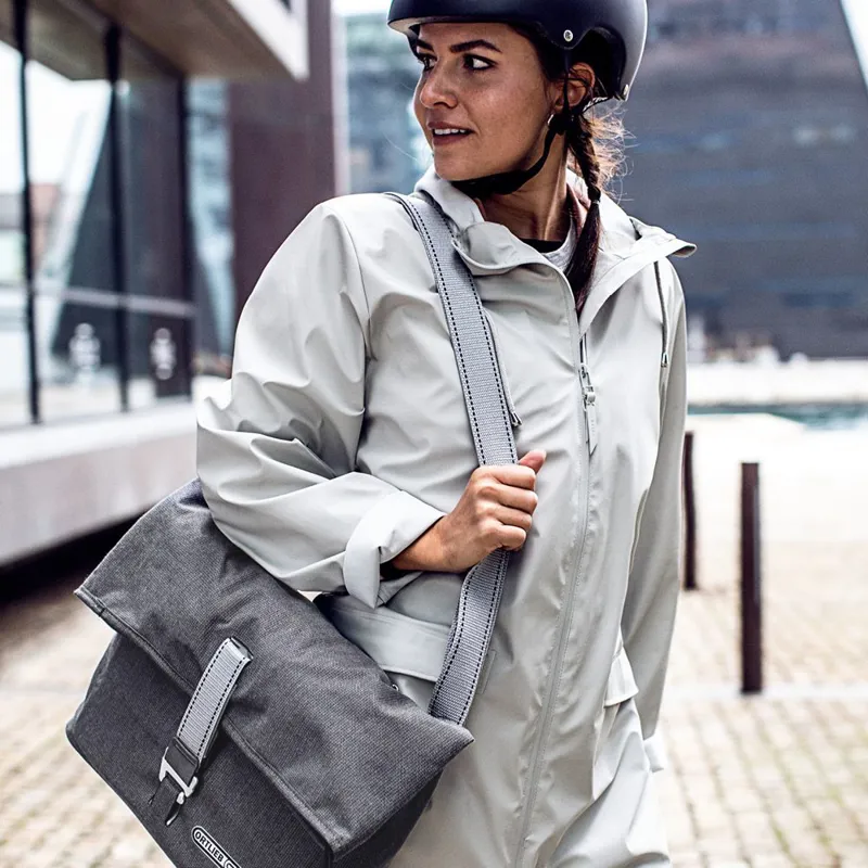 Ortlieb Twin-City Urban Single Bag QL2.1 - 9 Litre - Pepper-7