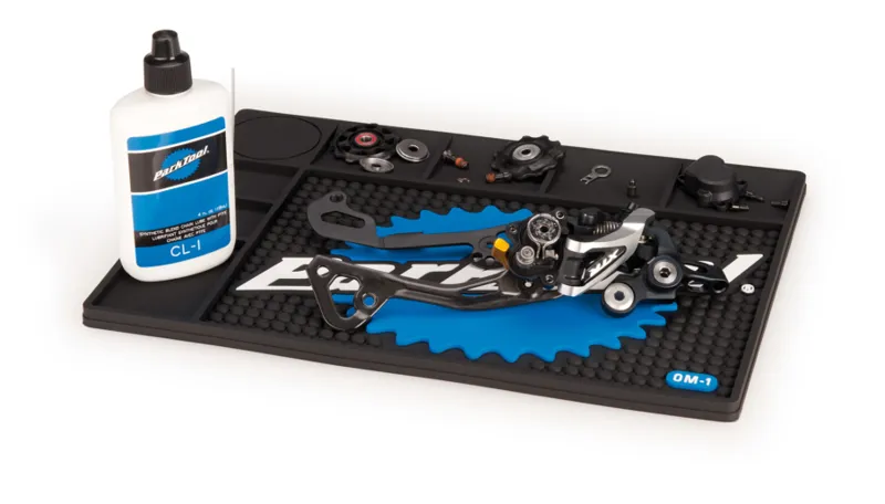Park Tool OM-1 Bench Top Overhaul Mat - Black - 38 x 18cm-1