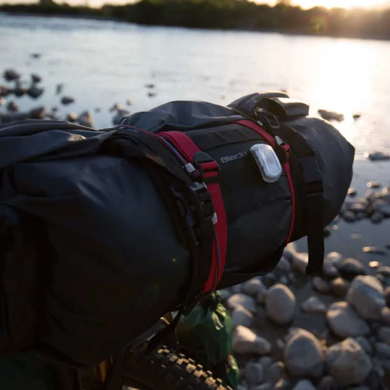 Blackburn Outpost Handlebar Roll With Dry Bag-5