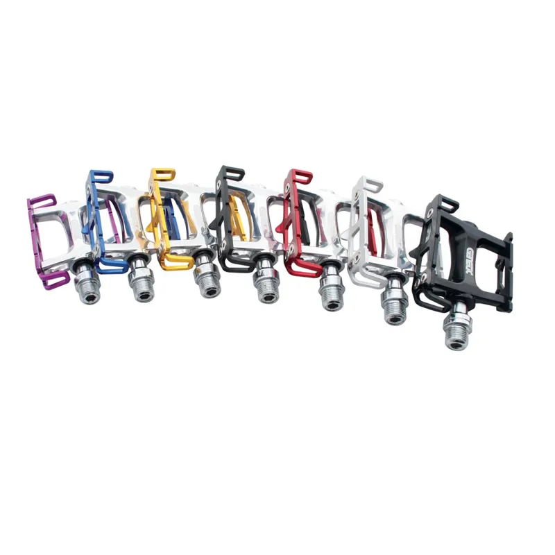 Genetic Pro Track Pedals - 9/16 inch-7