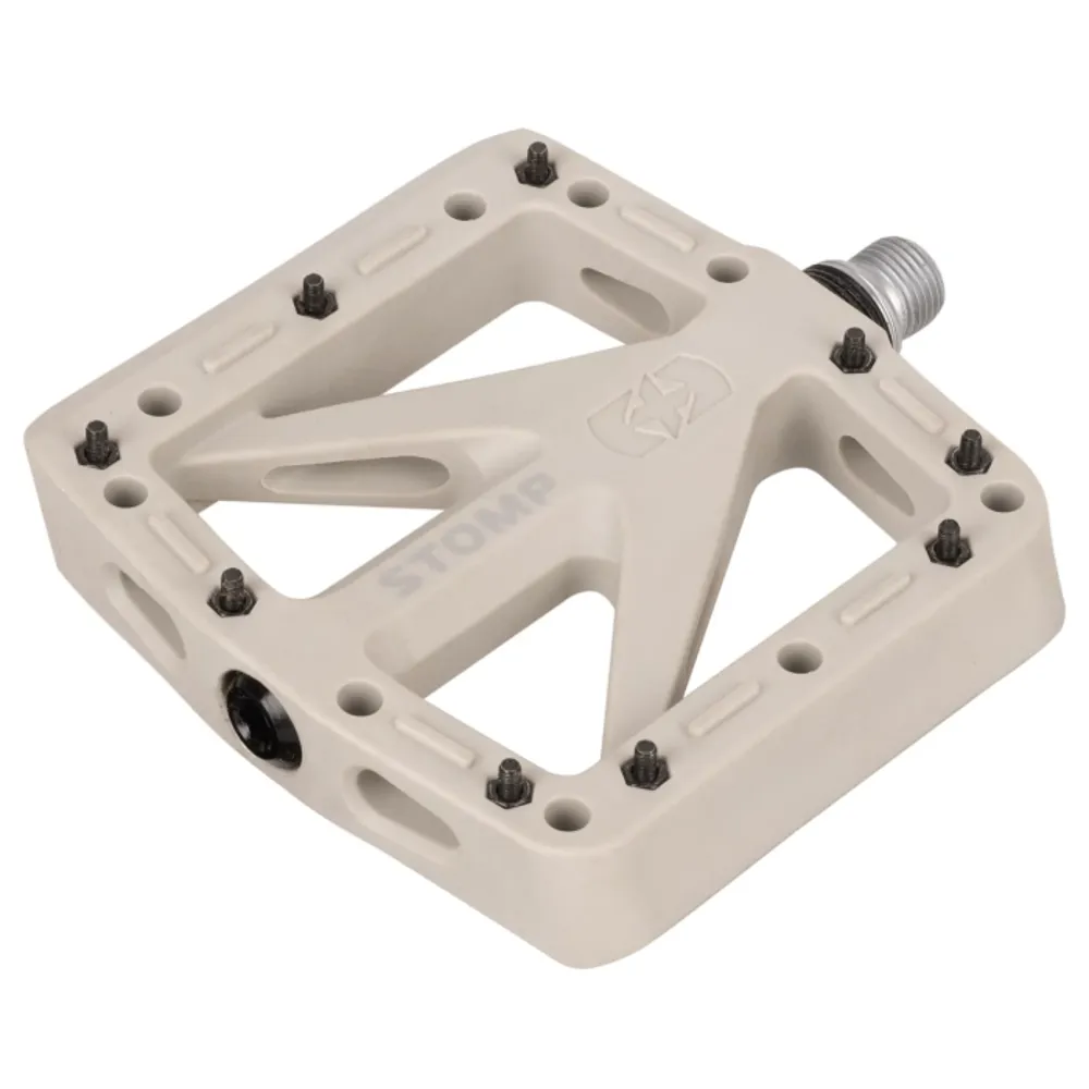 uPRISE Bikes Oxford Stomp Nylon Flat MTB Pedals - Grey | Price match, 365 day returns, 18-Month Warranty, Finance Available & Free UK Delivery