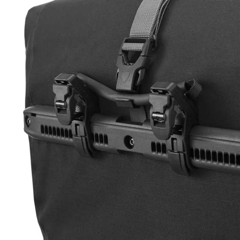 Ortlieb Back-Roller Plus QL2.2 20 + 3L Pannier Bag - Black-4