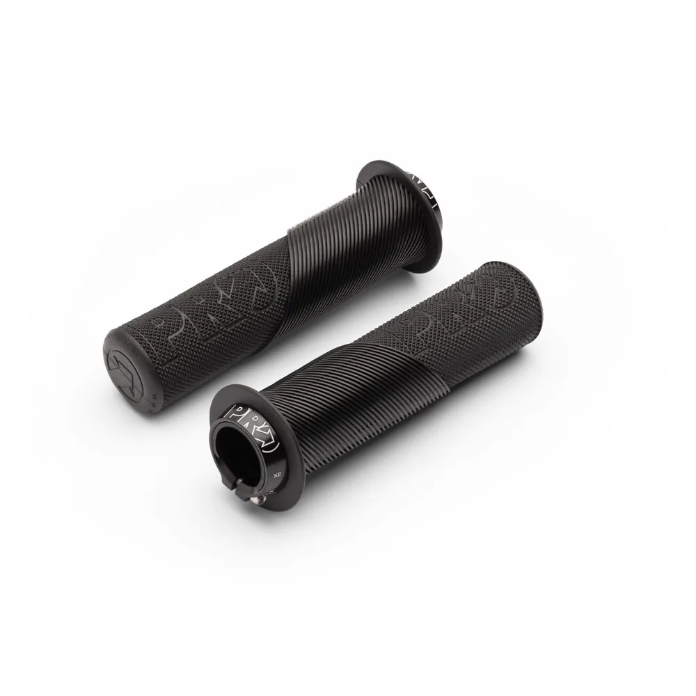 uPRISE Bikes Pro SlickRock Performance Lock-On Grips w/Flange - 130 x 32mm - Black | Price match, 365 day return s, 18-Month Warranty, Finance Available & Free UK Delivery