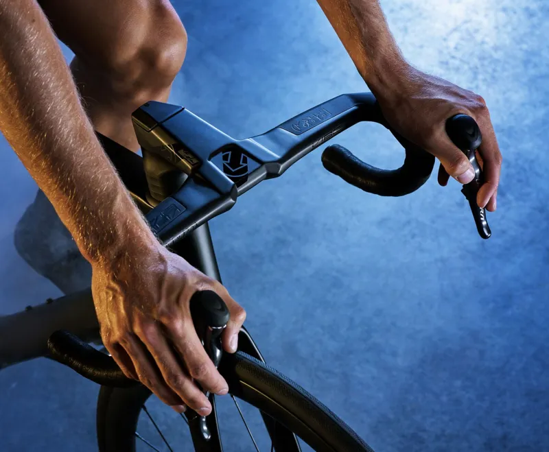 Pro VIBE EVO Carbon Road Handlebar/Stem - Black-13