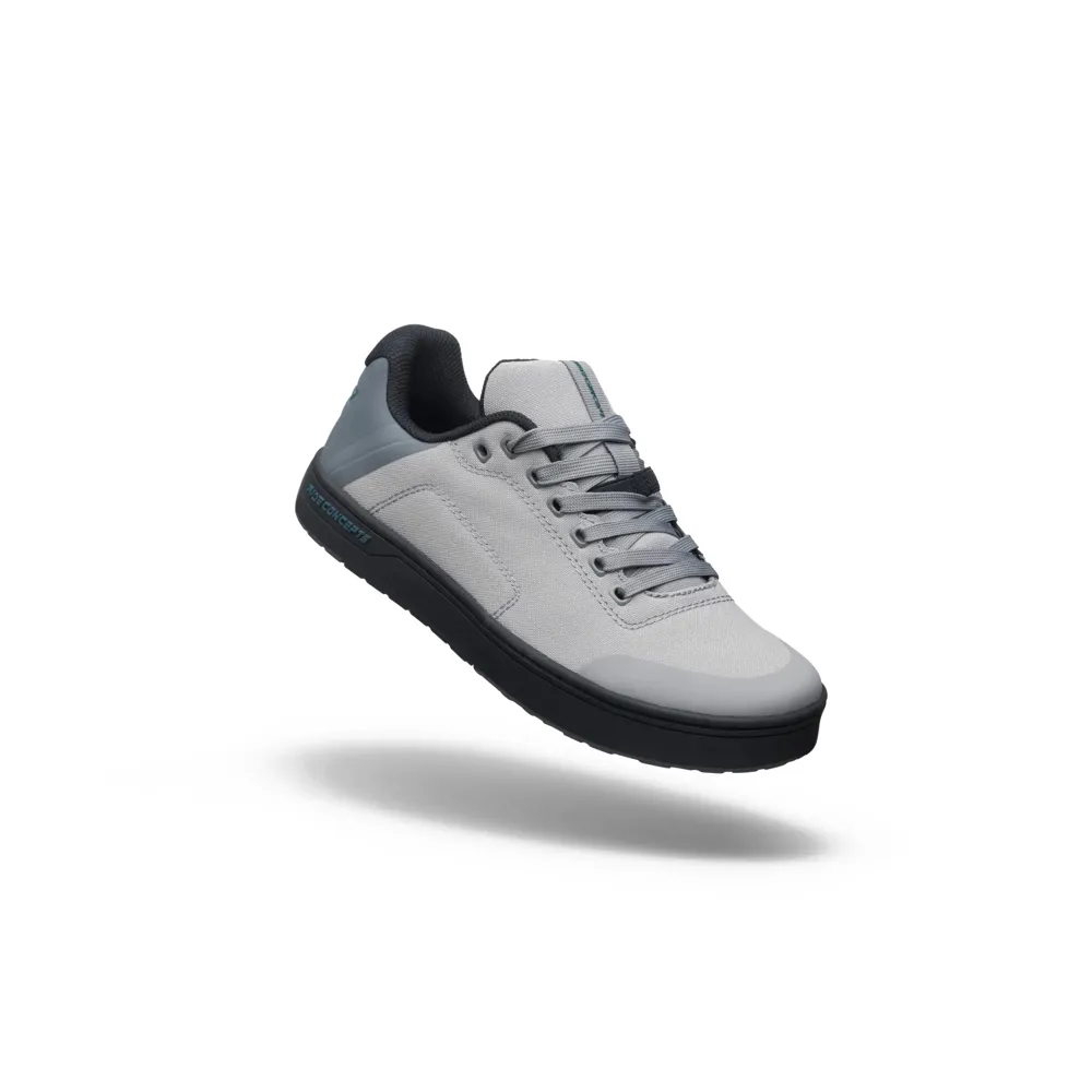 uPRISE Bikes Ride Concepts Livewire Women's Flat MTB Shoes - Grey | Price match, 365 day return s, 18-Month Warranty, Finance Available & Free UK Delivery