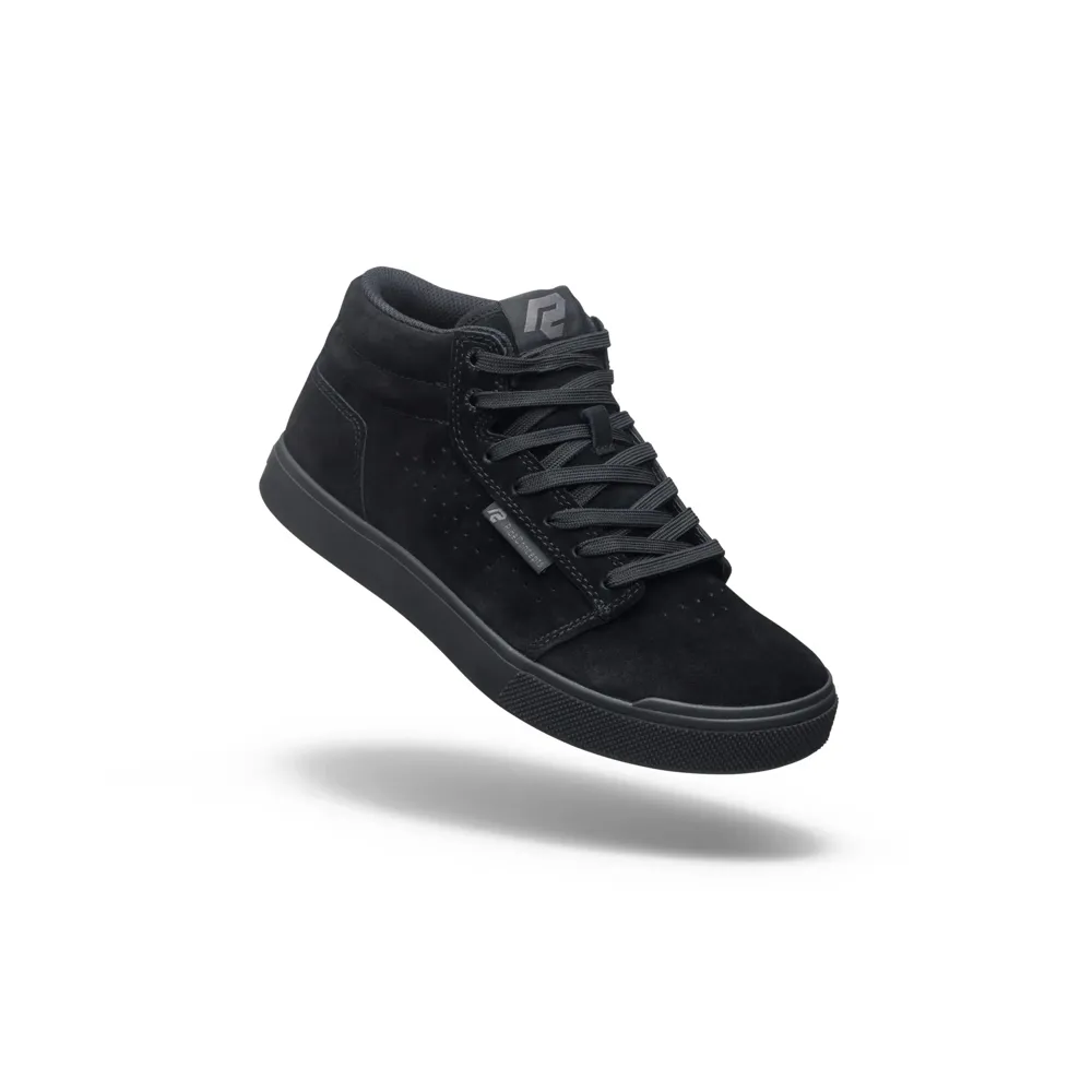 uPRISE Bikes Ride Concepts Vice Mid Men's Flat MTB Shoes - Black | Price match, 365 day return s, 18-Month Warranty, Finance Available & Free UK Delivery