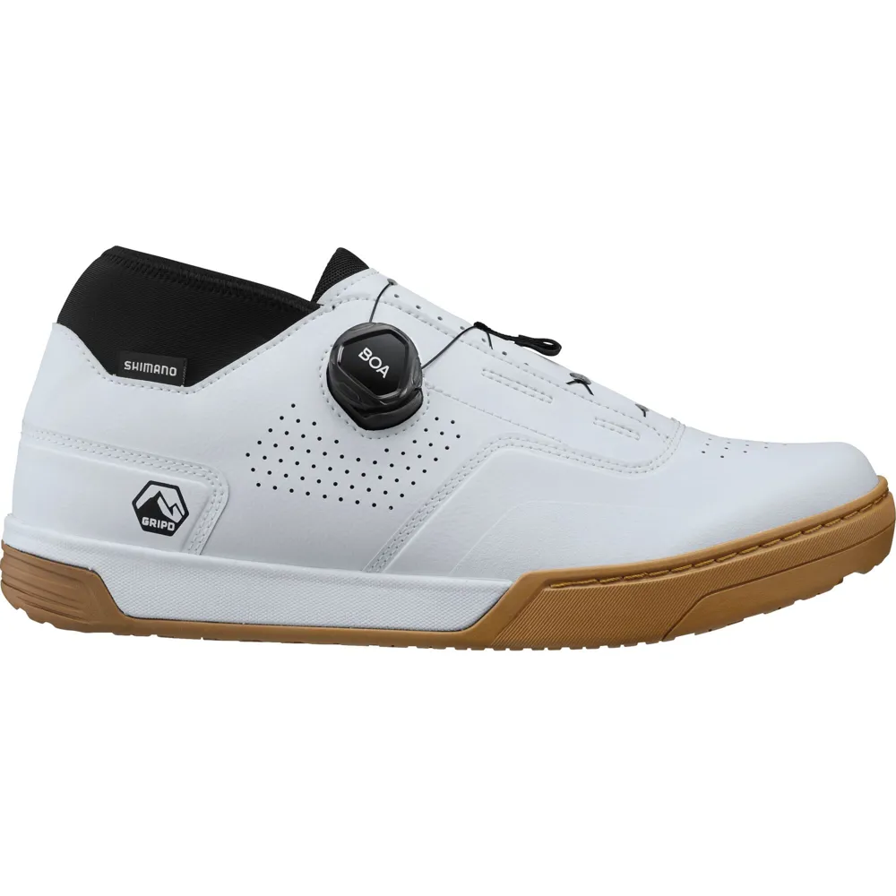 uPRISE Bikes Shimano GF800 Flat MTB Shoes - White | Price match, 365 day returns, 18-Month Warranty, Finance Available & Free UK Delivery