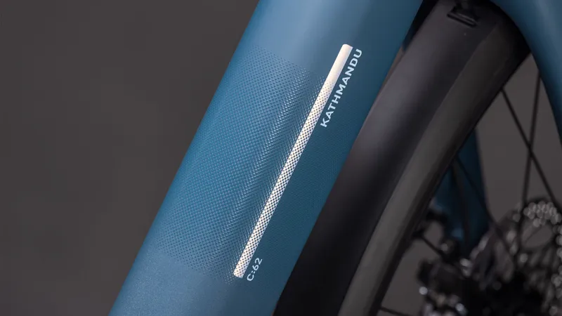 Cube Kathmandu Hybrid C:62 Pro 400X Easy Entry 2026 Electric Hybrid Bike - Spectralblue/Prism-3