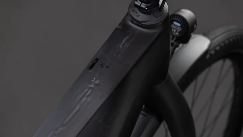 Cube Kathmandu Hybrid C:62 SLX 400X 2026 Electric Hybrid Bike - Liquidblack/Bluedust-2