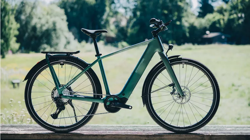 Cube Kathmandu Hybrid C:62 SLT 400X 2026 Electric Hybrid Bike - Seafoam/Chrome-7