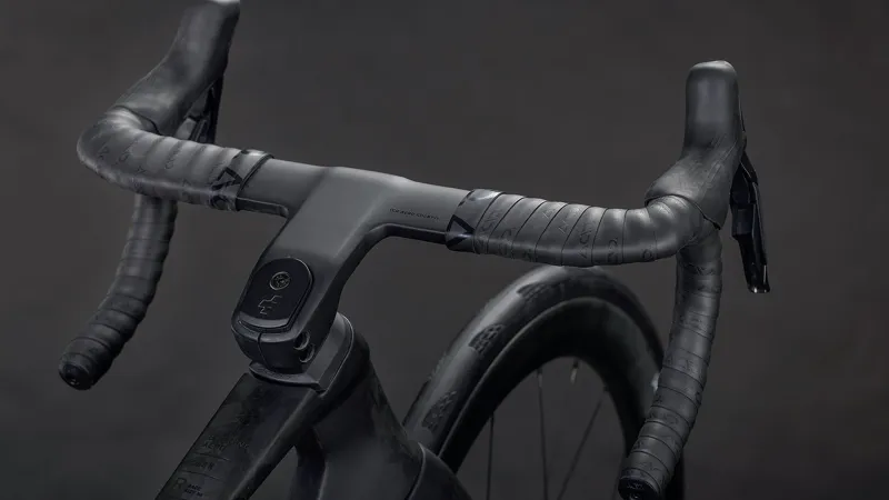 Cube Litening Aero C:68X Race 2026 Carbon Road Bike - Blackline-3