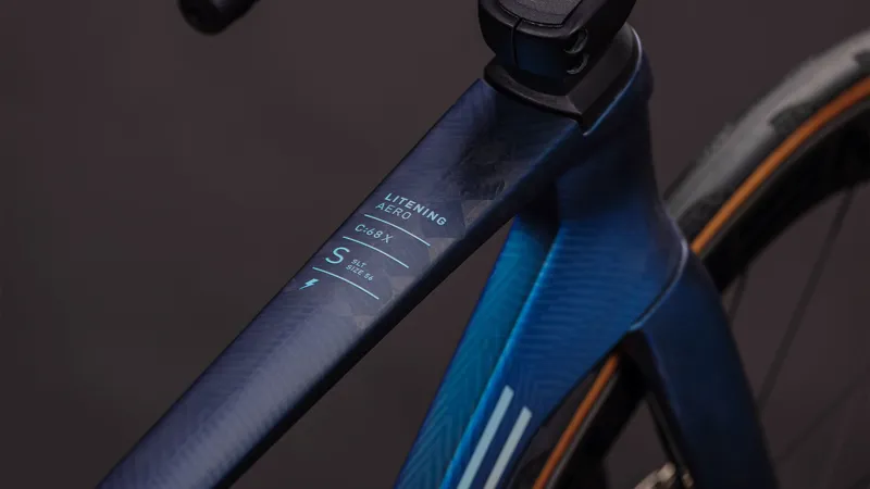 Cube Litening Aero C:68X SLT 2026 Carbon Road Bike - Atlantisgrid/Ice-2