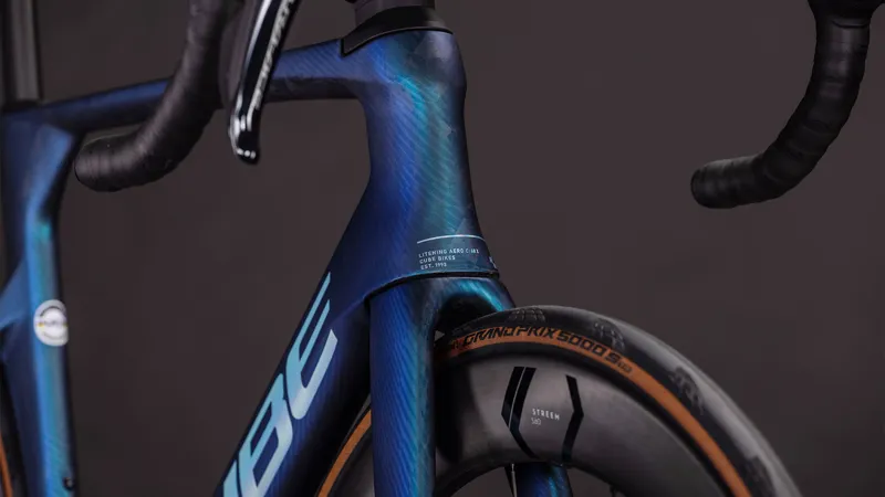 Cube Litening Aero C:68X SLT 2026 Carbon Road Bike - Atlantisgrid/Ice-7