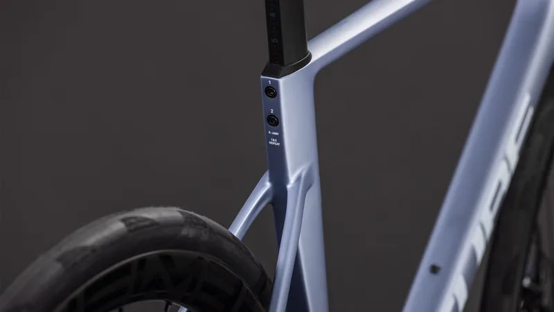 Cube Litening Air C:68X Pro 2026 Carbon Road Bike - Skyscraper/White-4