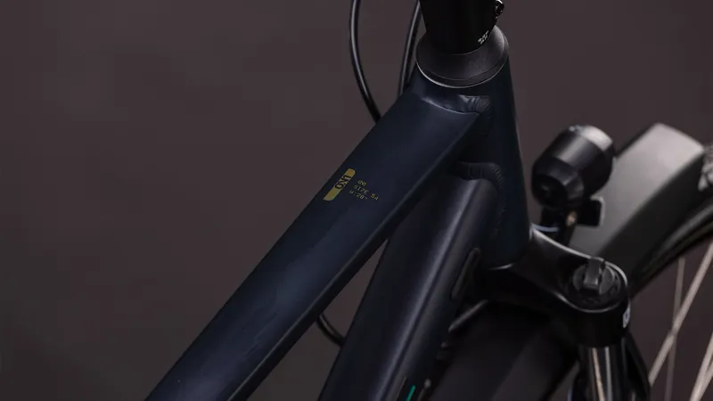 Cube Touring One 2026 Hybrid Bike - Night/Chrome-2