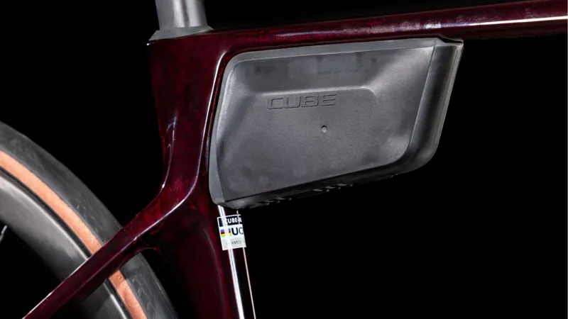Cube Agree C:62 SLX 2025 Carbon Road Bike - Liquid Red/Prism-6