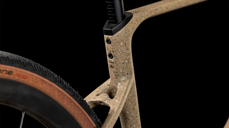 Cube Nuroad C:62 SLT 2025 Carbon Gravel Bike - Mineral Grit/Black-4