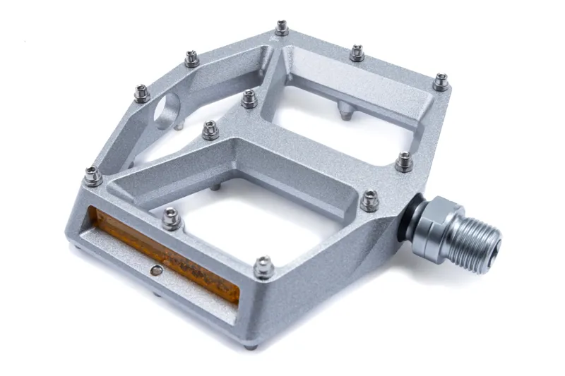 Cube Acid A3-ZP R Flat MTB Pedals - Silver-1