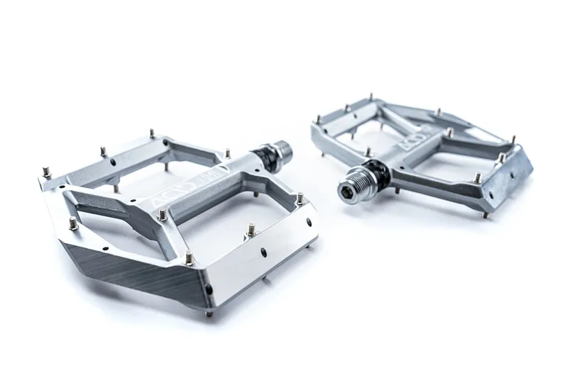 Cube Acid A1-CB Flat MTB Pedals - Silver-1