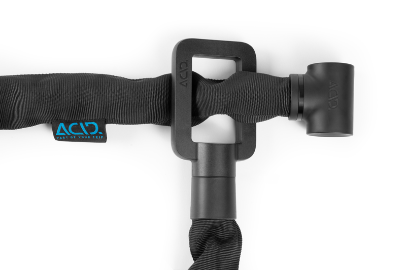 Cube Acid Solid Pro K120 Cargo Chain Lock - Black-1