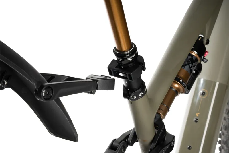 Cube Acid Vane Pro Click 27.5-29 inch Rear Mudguard - Black-2