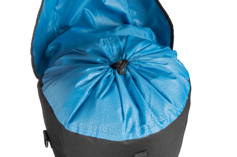 Cube Acid City 20 CILink Pannier Bag - 20 Litre - Black-5