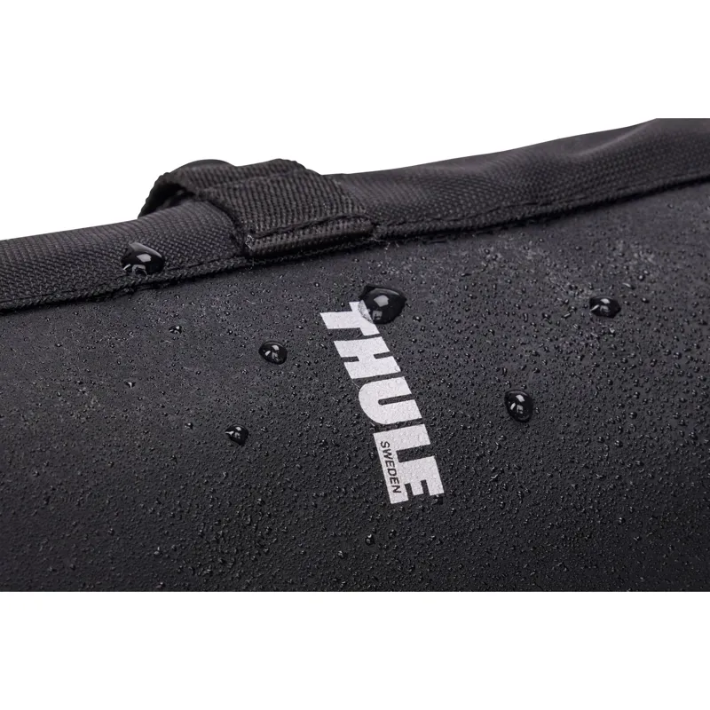 Thule Chasm Handlebar Bag - 2 Litre - Black-3